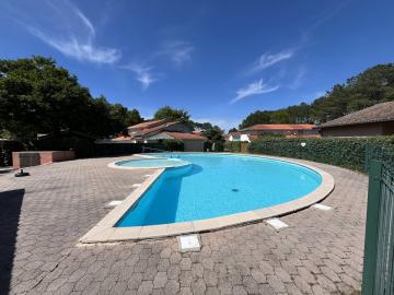 Location de vacances en maison (avec piscine) 4 personnes à CAPBRETON (40)